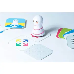 子供が学ぶための日本のユニークなロボットスマート教育玩具