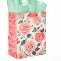 Sacs cadeaux vintage à imprimé floral rose avec poignées en ruban, sacs en papier décoratifs pour anniversaires, fête des mères et enterrements de vie de jeune fille