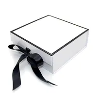 Оптовая продажа, роскошная цветная тканевая подарочная упаковка с логотипом на заказ, магнитная складная коробка с лентой