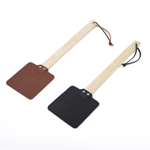<span class=keywords><strong>Matamoscas</strong></span> de Cuero Manual con Mango de Madera Resistente, <span class=keywords><strong>Raqueta</strong></span> Duradera para Mosquitos, Ideal para el Hogar, Interiores, Exteriores y Oficina - Product Image 1
