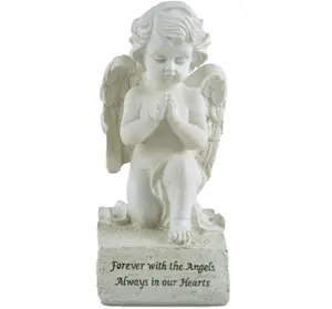 天使の記念像屋外の祈りの像