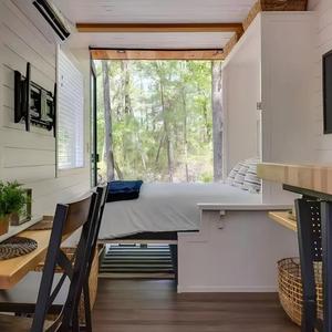 Cymdin <strong>Quick</strong> Assembly Steel <strong>Structure</strong> Container Houses Safe Strong Traditional Apple Cabin Container Villa Prefab Houses - Product Image 3