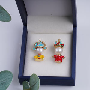 Collier pendentif perle d'eau douce Zhuji nouveau Design inspiré de la cité interdite classique à la mode diamant fête occasions religieuses - Product Image 1