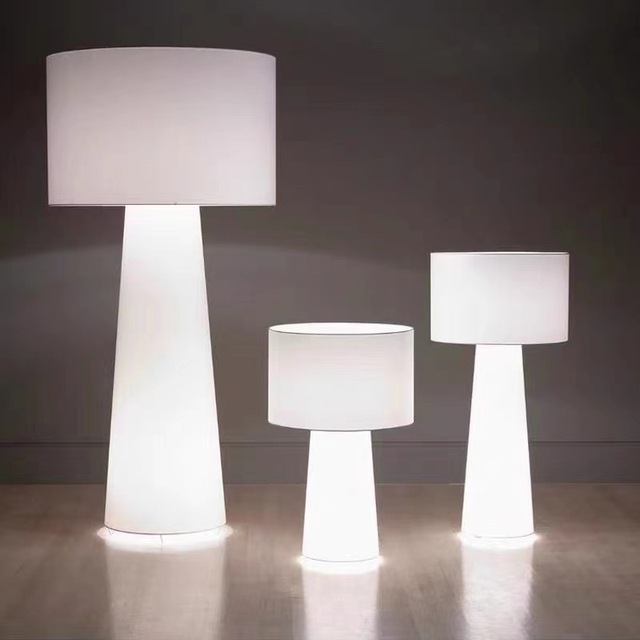 Italian Designer Modern LED Floor Lamp for Living Room Bedroom Cloth Lighting Creative Iron Atmosphere New Art Decoration