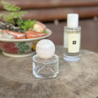Nouvelles Bouteilles de Parfum en Pierre de Cristal Faites à la Main 50ml Emballage de Luxe Vide avec Musique d'Amour Feng Shui