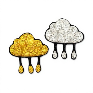 INSIGNIA BORDADA EN SEDA DISEÑO NUBE - Product Image 1