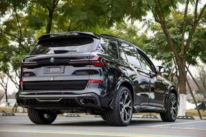 Kit Carrozzeria per <span class=keywords><strong>BMW</strong></span> <span class=keywords><strong>X5</strong></span> G05 LCI 2024-2026, Upgrade Black Knight Aerokit, Diffusore Anteriore, Spoiler, Griglia - Product Image 6
