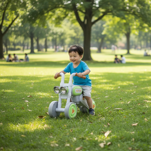 Nouveau design de trottinette sans pédales à quatre roues pour enfants, draisienne pour tout-petits de 1 à 3 ans, trottinette d'apprentissage pour bébé - Product Image 2