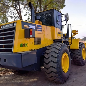 Modelo antiguo 5t Cargador de ruedas usado y precio barato <span class=keywords><strong>Komatsu</strong></span> <span class=keywords><strong>Wa380</strong></span> Pay Loader - Product Image 1
