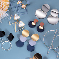 Pendientes de Mujer, Pendientes Coreanos Colgantes para Mujer, Pendientes Geométricos Redondos Dorados, Tendencia de Moda 2021, Joyería Femenina