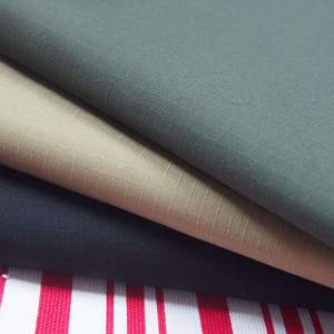 قماش مطاطي 21*16+70D من البوليستر والقطن 220gsm قماش منسوج مقاوم للماء - Product Image 3