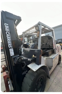 Montacargas Diésel TCM de 5 Toneladas de Alto Rendimiento, Original de Japón, FD50 4WD, Elevación de 6m, Usado, Garantía de 6 Meses, Probado e Inspeccionado, en Venta - Product Image 1