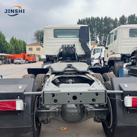 Camion tracteur d'occasion SINOTRUK HOWO NX 6X4 LHD pour le marché africain, 371HP 400HP Euro2/Euro5, tête de remorquage poids lourd 50T+