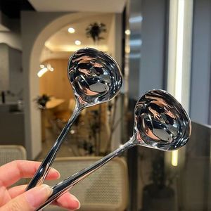 Nouvelle cuillère/louche à soupe améliorée en acier inoxydable, manche long épaissi, idéale pour les cuisines domestiques, pour bouillie/soupe, grande taille - Product Image 4