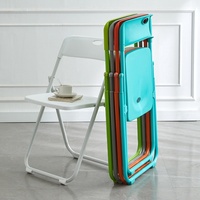 Chaise pliante en plastique facile à plier pour événements, mobilier d'extérieur moderne et abordable, vente directe usine