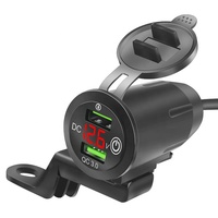 Carga rápida de teléfono móvil de 24V Doble QC 3,0 Tipo C PD Puerto USB Cargador de coche Enchufe Voltímetro Pantalla de voltaje con interruptor de botón