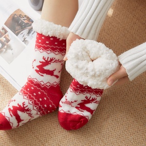 Chaussettes longues en polaire sherpa pour femmes, filles, Noël, tricotées, chaudes, d'hiver, pour l'intérieur, avec antidérapants - Product Image 4