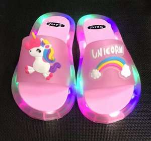 Chaussons personnalisés pour bébés, enfants, filles, garçons, adolescents, en PVC, avec lumière LED, antidérapants, brillants, pour l'été, chaussures décontractées - Product Image 5