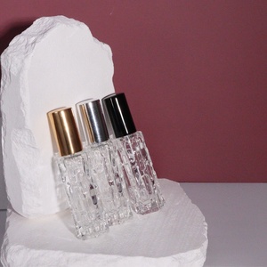 <span class=keywords><strong>Flacon</strong></span> pulvérisateur de <span class=keywords><strong>parfum</strong></span> <span class=keywords><strong>vide</strong></span> en verre portable de haute qualité de 10 ml <span class=keywords><strong>avec</strong></span> couvercle filaire, <span class=keywords><strong>flacon</strong></span> de baume à la <span class=keywords><strong>poire</strong></span>, distributeur d'échantillons de masque facial - Product Image 3