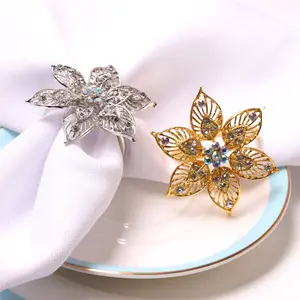 Cheap Hand made Metal Napkin Ring for Wedding Tabletop Rental Decorations Gold Silver Beaded Diamond Rhinestones Cloth Buckle