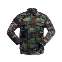 Combinaison de combat tactique camouflage jungle avec des caractéristiques respirantes, antistatiques et anti-déchirures pour l'entraînement