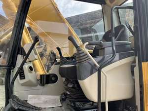 รถขุด 320C 20 ตัน ประสิทธิภาพสูง มือสอง พร้อมระบบไฮดรอลิกขั้นสูง ชั่วโมงการทำงานต่ำ สภาพเครื่องยนต์ยอดเยี่ยม - Product Image 3