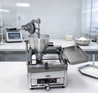 Machine à faire des beignets à la levure, machine automatique à beignets à la levure, machine à former des beignets au chocolat