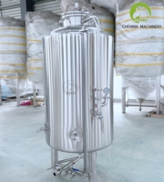 Cuve de fermentation en acier inoxydable de 400 L avec chemise de refroidissement et couche isolante pour la fabrication de saké, de vin de riz, de bière artisanale, etc.