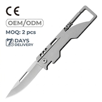 Couteau pliant minimaliste EDC pour le camping avec poignée en titane ultralégère, lame 5CR13MOV, mousqueton, ouvre-bouteille, personnalisable OEM