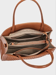 Crocodile Pattern Cowhide Women's Large Capacity Crossbody Handbag Promotional Drawstring Sportpacks Vintage Tote Bags