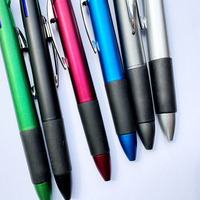 Stylo à bille promotionnel quatre couleurs stylet 4 en 1 couleur multifonction pour cadeau avec logo client