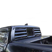 Pour 2015 - 2025 Hilux REVO, plaque anti-collision en maille décorative pour persienne de siège arrière modifiée.