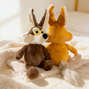 <span class=keywords><strong>Peluche</strong></span> de Lobo con Cola Grande y Esponjosa, Muñeco de <span class=keywords><strong>Peluche</strong></span> de Lobo Realista con Cola Larga, <span class=keywords><strong>Peluche</strong></span> de Animal Suave y Acurrucable para Niños y Adultos - Product Image 4