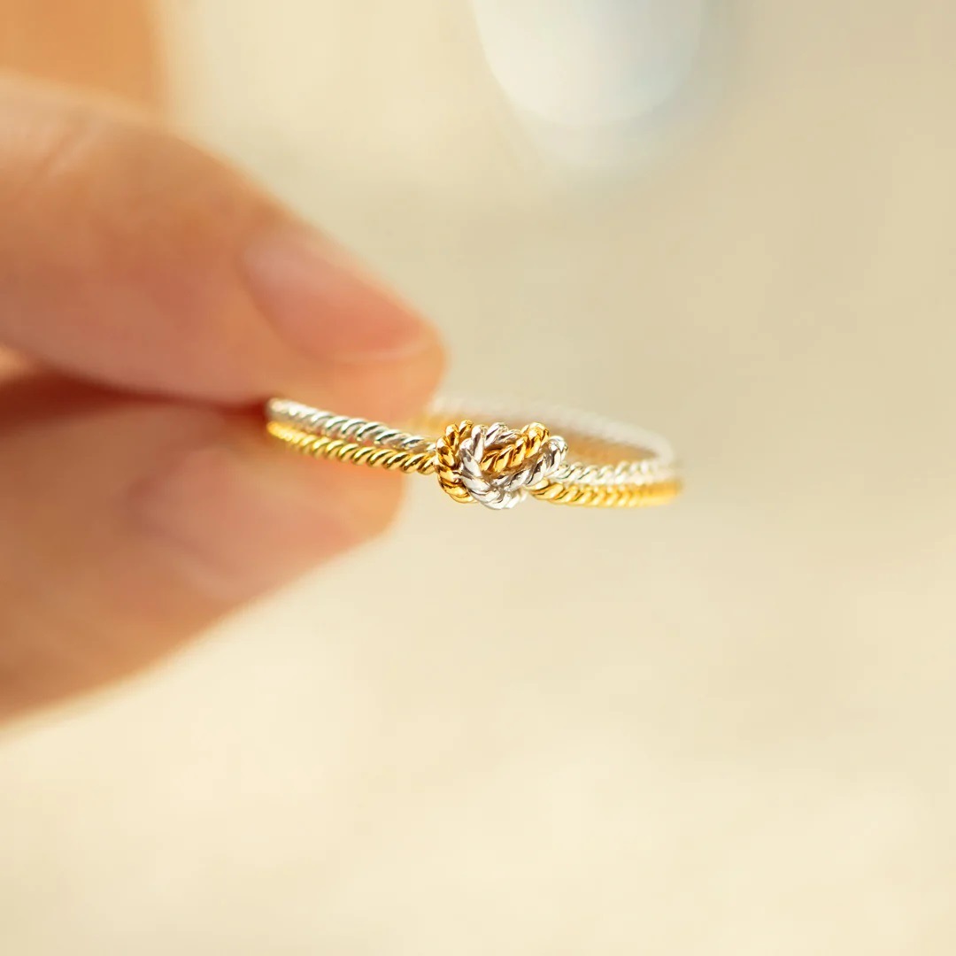 JW230241-2