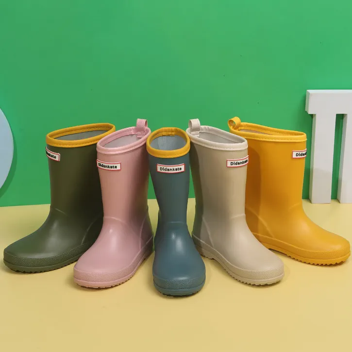 Japanese Styles Non-slip Soles Kids Rain Shoes Waterproof Rubber Children Rain Boots Boys And Girls Shoes For Rainy Day