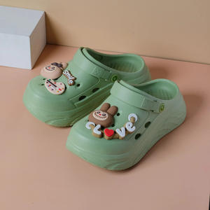 Crocs – sandales de plage blanches pour femmes, semelle épaisse, antidérapantes, souples et respirantes, taille adulte 35-40 - Product Image 2