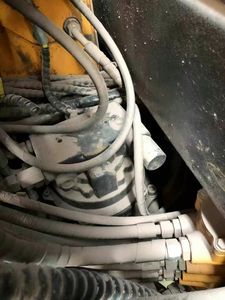 Excavadora sobre orugas Sany 60Cpro de segunda mano, bajas horas de trabajo, buen rendimiento, peso operativo de 6 toneladas, ISUZU, incluye motor de bomba - Product Image 6