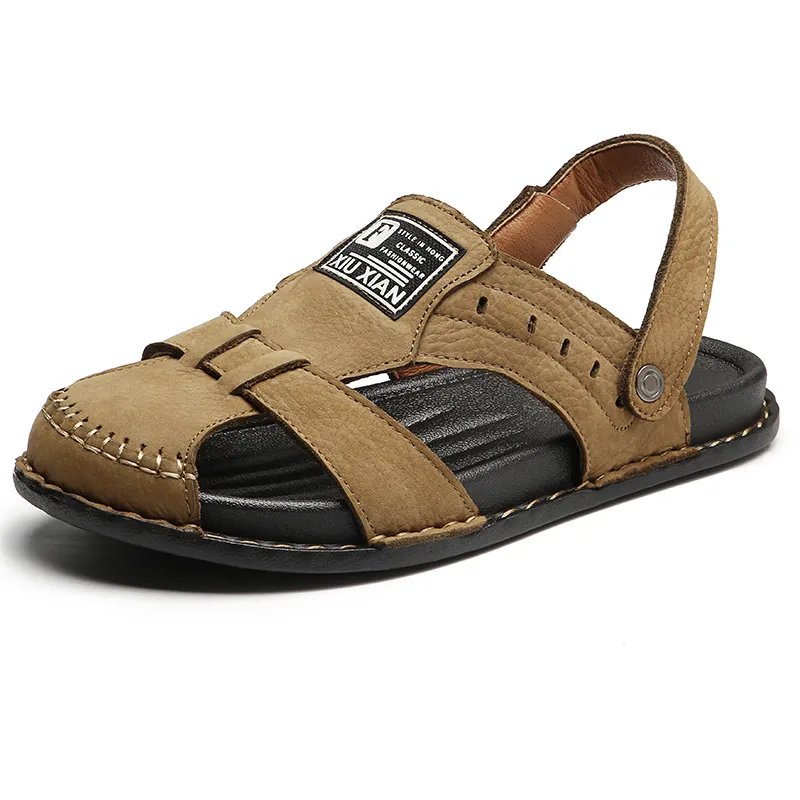 Men Sandals Genuine Leather Closedつま先Outdoor Sandals TrekkingビーチShoes Custom Logoスリッパ