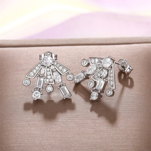 Orecchini a Forma di Fuochi d'Artificio per Donne, Gioielli per Orecchie Geometrici Scintillanti alla Moda - Product Image 4