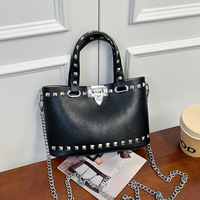 Sac à bandoulière de luxe BULAIDAI en PU avec texture litchi et rivets pour femme, fermeture à boucle, collection été 2026
