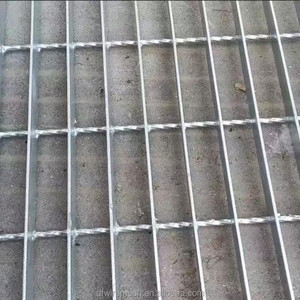 Grille de passerelle en acier galvanisé pour passerelle et plancher d'accès industriel - Product Image 3