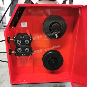 El soldador láser 4 en 1 de 2500W, 2000W, 1500W, integra corte, soldadura y limpieza para industrias de fabricación aprobadas por CE - Product Image 5