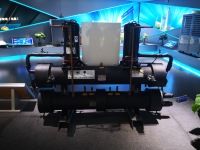 Série de refroidisseurs à condensation refroidis par eau Grad pour usage commercial et industriel