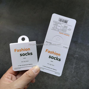 Etiquetas colgantes personalizadas de alta calidad, etiquetas para ropa, calcetines, tarjeta de cabecera, <span class=keywords><strong>Stock</strong></span> con gancho, colgador de calcetines de cartón - Product Image 6