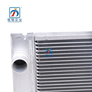 Venta caliente Auto piezas de refrigeración motor tanque de radiador de aluminio 17112751275 para BMW <span class=keywords><strong>Mini</strong></span> <span class=keywords><strong>Cooper</strong></span> R55 R56 R57 - Product Image 4