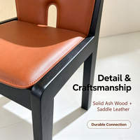 Chaise d'appoint contemporaine en cuir rembourré, design rétro, pieds en bois massif pour salle à manger, salon et réception
