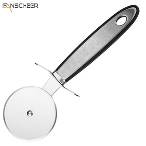 Stainless Steel Pizza Cutter With Non Slip Handle For Cake Crepe Baking Rolling Knife Tool - Product Image 5