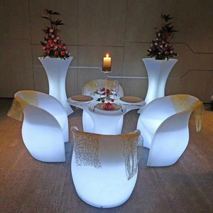 Tables et chaises de <span class=keywords><strong>bar</strong></span> et de restaurant modernes à LED lumineuses pour l'extérieur, meubles en plastique illuminés pour usage hôtelier, forme octogonale, 4 places - Product Image 4