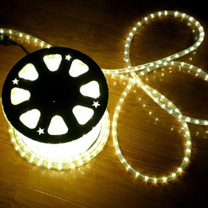 Tira de Luces LED RGB Flexible de 240 LED/m, IP65, Control Remoto, Cortable, DC 12V, Uso en Interiores, PCB Blanco, Regulable - Product Image 2