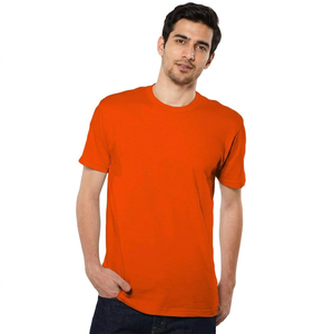 เสื้อยืดคอตตอนพื้นฐานสำหรับผู้ชาย Russell Athletic แบบสกรีนลายตามสั่ง - Product Image 1